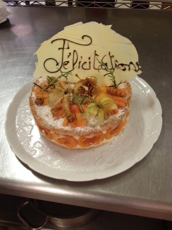 Hotel Lou Caleu Restaurant Le Rocher Des Abeilles Saint-Martin-de-Castillon Luaran gambar