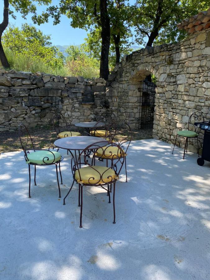 Hotel Lou Caleu Restaurant Le Rocher Des Abeilles Saint-Martin-de-Castillon Luaran gambar
